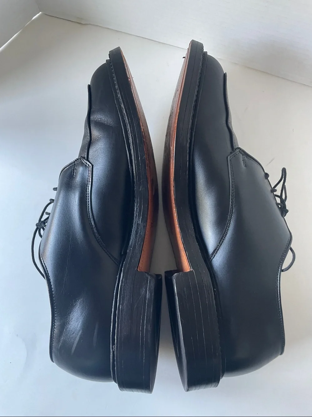 Allen Edmonds Brentwood Black Leather Oxfords size 10 EEE